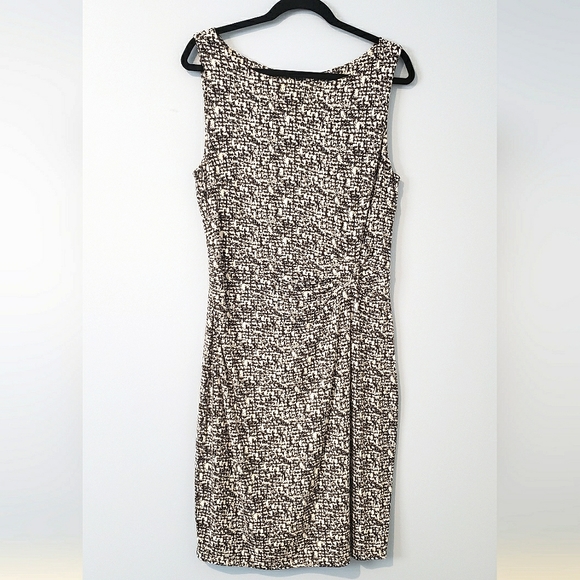 Ann Taylor. Black and White Dress. Sleevless - Picture 1 of 4
